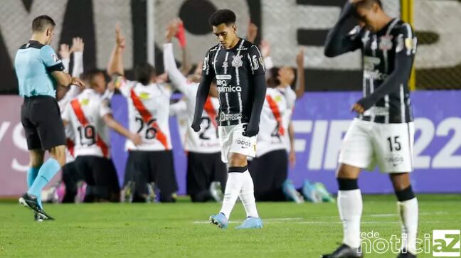 Corinthians amarga derrota na estreia da Libertadores