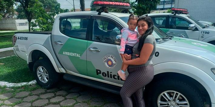 Criança é salva pela Polícia Ambiental em Guarujá