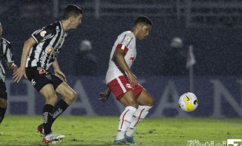 Bragantino e Atlético-MG ficam no empate em rodada antecipada do Brasileirão