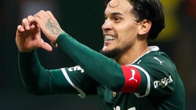 Palmeiras goleia Atlético-GO em sete minutos e amplia a liderança no Brasileirão