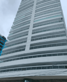 Laudos descartam suicídio e homicídio de menina que caiu de prédio em Praia Grande