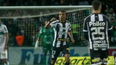 Brasileirão: Santos vence o Coritiba fora de casa nos acréscimos