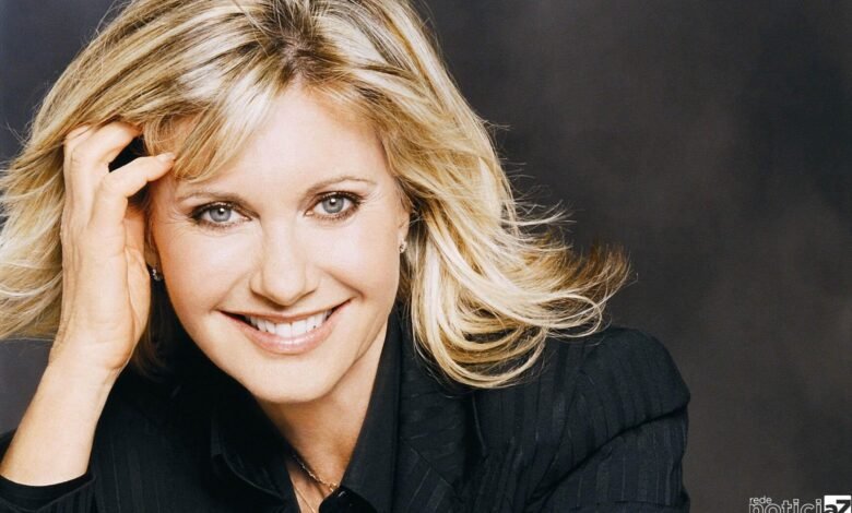 Olivia Newton-John, estrela do filme Grease morre aos 73 anos