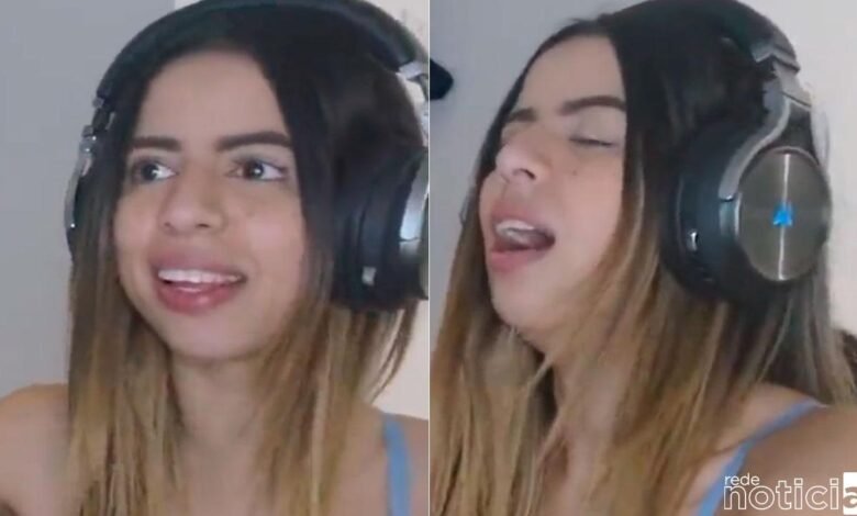 VÍDEO - Mulher é banida de plataforma ao fazer sexo ao vivo