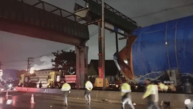VÍDEO - Transporte de megacarga gera congestionamento em rodovias do Sistema Anchieta-Imigrantes