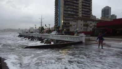 Frente fria chega acompanhada de chuvas e ventos fortes na Baixada Santista