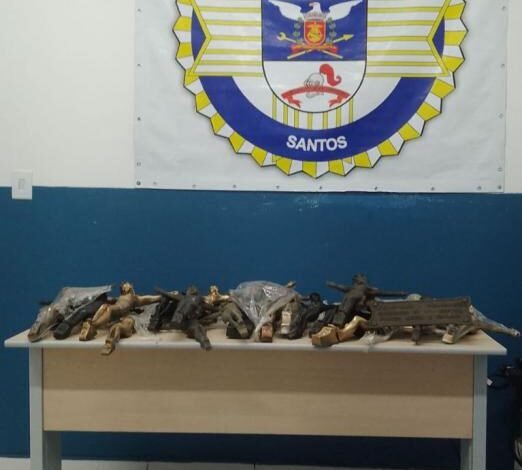 Guarda Municipal evita furto de peças de bronze em cemitério de Santos