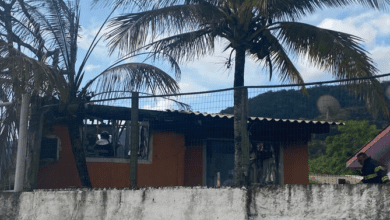 Pousada de Ubatuba sofre com grande incêndio