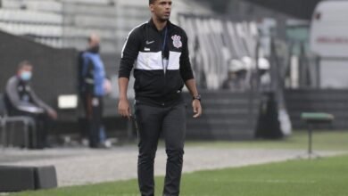 Fernando Lázaro é escolhido para ser o técnico do Corinthians