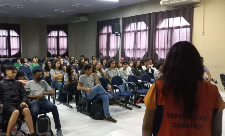 Cubatão realiza oficina para prevenção de desastres