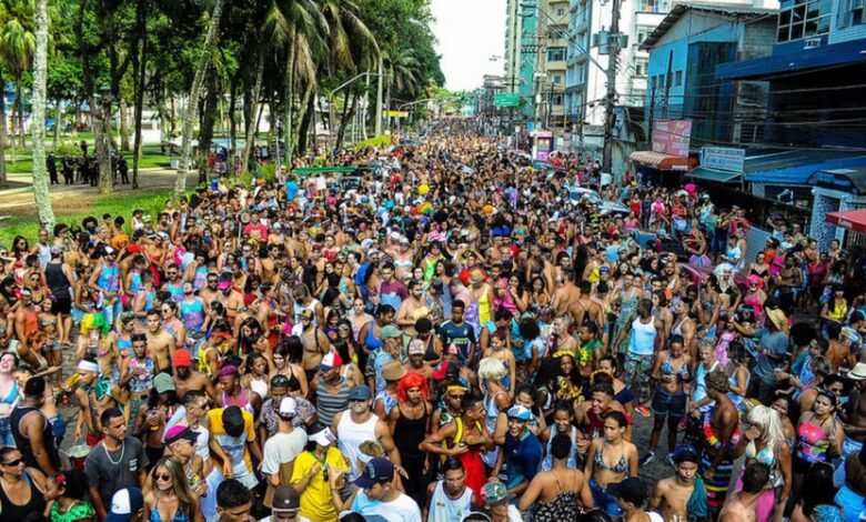 Audiência pública discute desfile de bandas carnavalescas e formato das apresentações no Carnaval 2023 em Santos