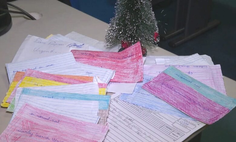 Correios lançam campanha de Natal para presentear crianças da Baixada Santista