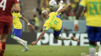 Gol de voleio de Richarlison é eleito o mais bonito da Copa do Catar