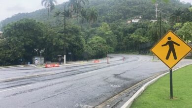 Rio-Santos é liberada para o tráfego após 16 horas fechada