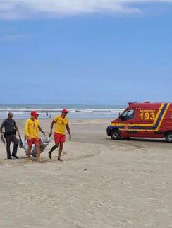 Adolescente é encontrado morto após se afogar em Praia Grande