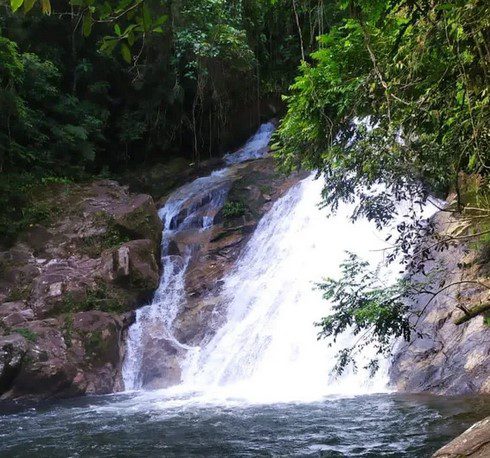 Jovem morre afogado em cachoeira de São Sebastião