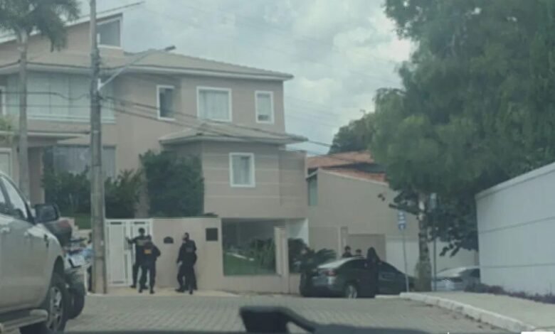 Polícia Federal encontra documento que poderia alterar resultado da eleição na casa de Anderson Torres