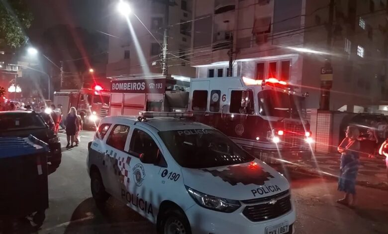 Incêndio atinge apartamento no Gonzaga em Santos