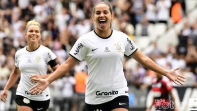 Corinthians goleia o Flamengo e leva o bi Supercopa Feminina