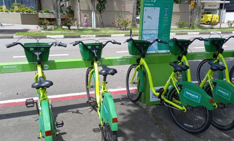 Bike Santos chega aos 10 anos e ganha novas bicicletas e estações