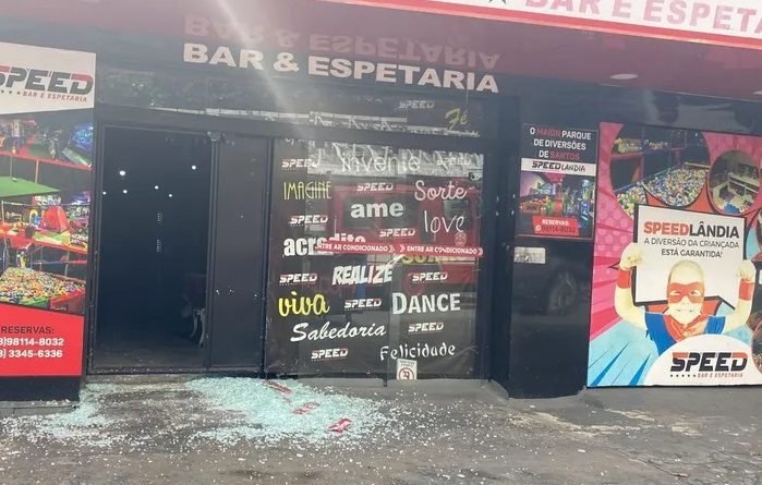 Bar e restaurante sofre incêndio na Encruzilhada em Santos