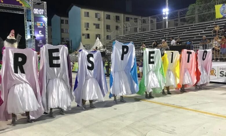 Unidos da Zona Noroeste é campeã do grupo de acesso no Carnaval de Santos