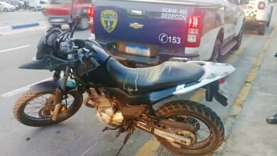 Veículos roubados são encontrados na cidade de Guarujá