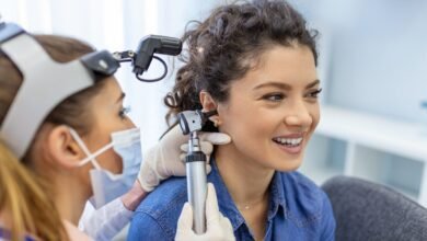 A importância do apelo estético dos aparelhos auditivos no país que mais se preocupa com a aparência de todo o mundo