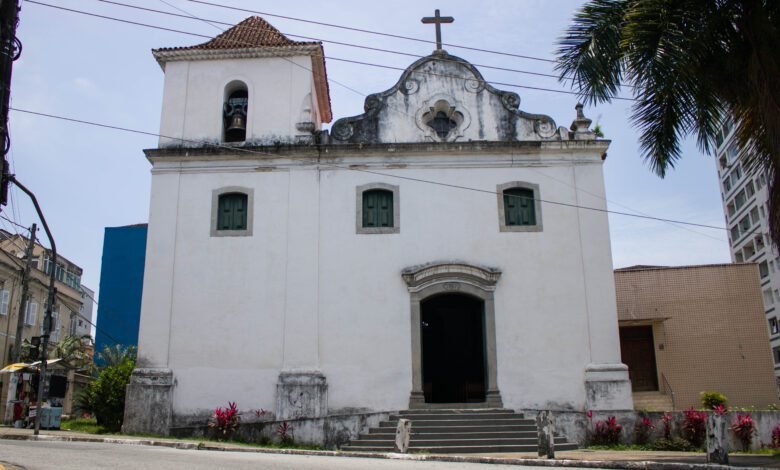 Região da Igreja Matriz e do Parque Cultural Vila de São Vicente recebe reforço