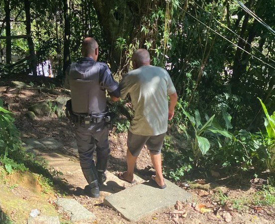 Idoso cai no "golpe do encontro" é sequestrado e faz PIX para os bandidos