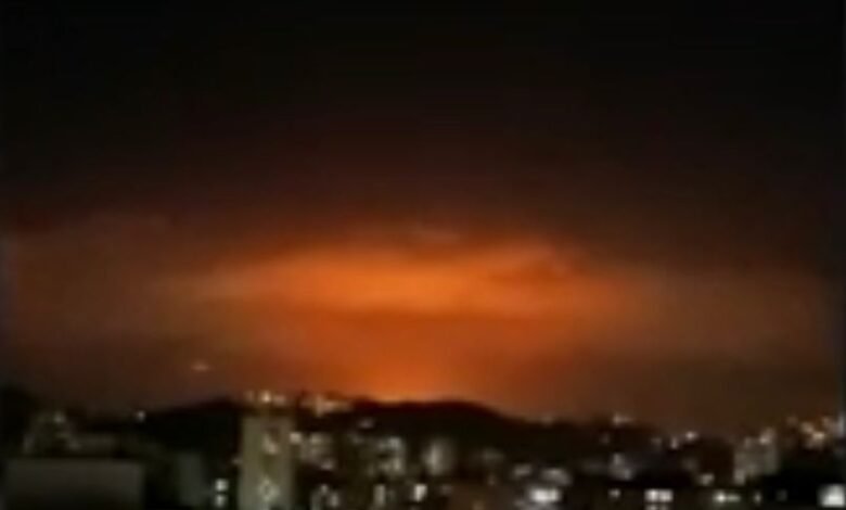 VÍDEO - Clarão misterioso aparece no céu de Cubatão