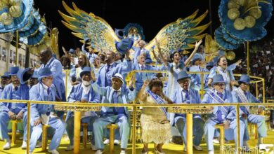 Escola de samba mais antiga do Rio, Portela celebra 100 anos