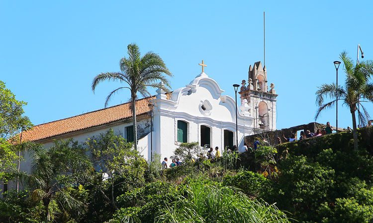 Itanhaém reabre convento e inicia obras da Igreja Matriz