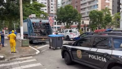 Feto é encontrado dentro de caminhão de lixo em Santos