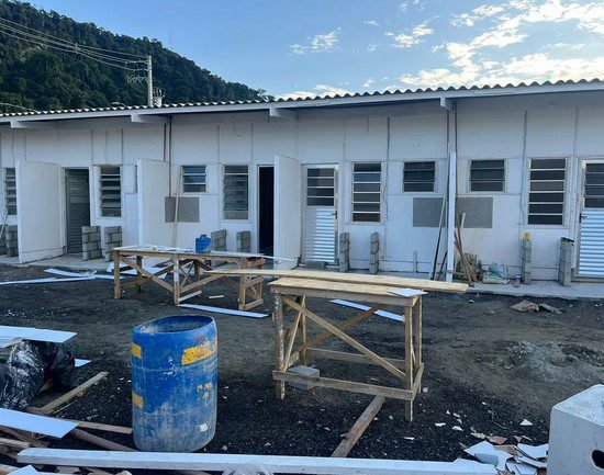 Moradias provisórias de São Sebastião começam a receber os desabrigados