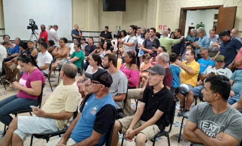VÍDEOS - Novas regras para comércio ambulante em Santos viram esperança de dias melhores