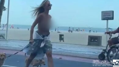 VÍDEO – Mulher é detida após andar por orla da praia com seios à mostra