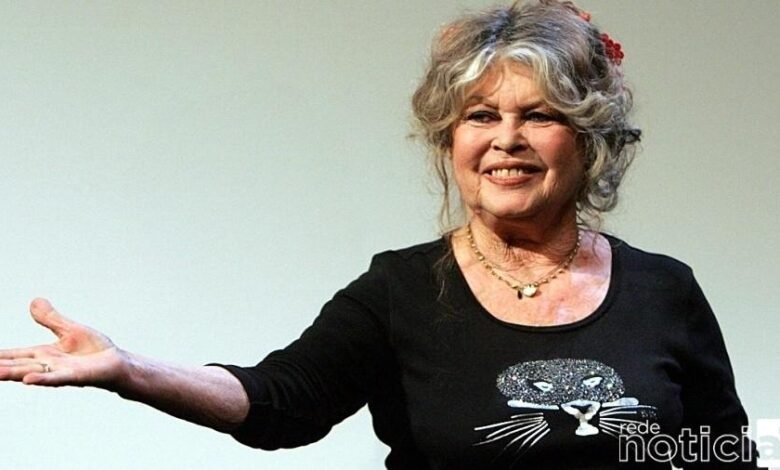Brigitte Bardot é socorrida após problemas de respiração