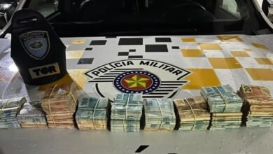 Polícia abre investigação contra motorista que tinha R$ 100 mil em espécie dentro do carro