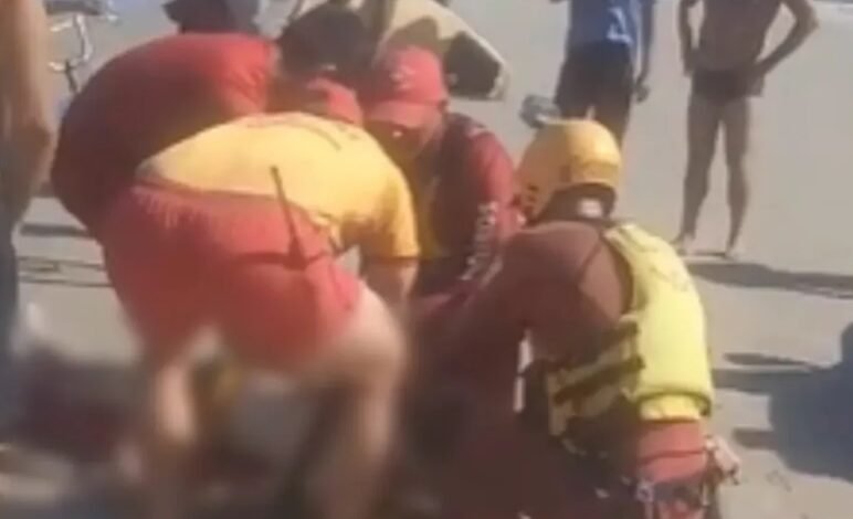 Homem morre afogado na praia das Pitangueiras em Guarujá