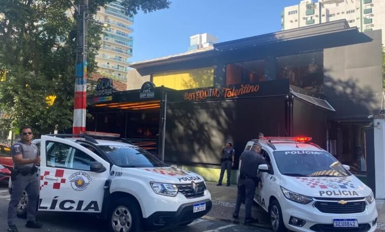 Incêndio atinge bar no Gonzaga em Santos
