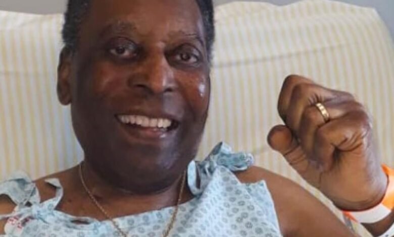 Pelé recebe alta hospitalar após tratar de uma infecção urinária