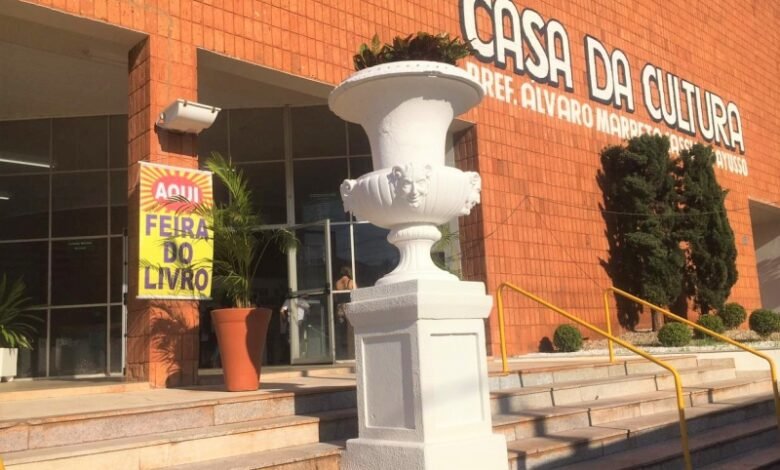 Feira do Livro em Olímpia
