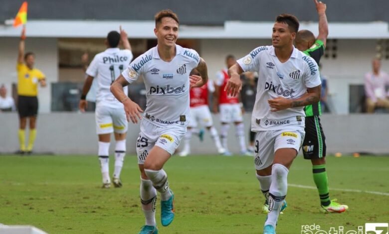 Santos arrasa o América-MG na Vila e vira líder do Brasileirão