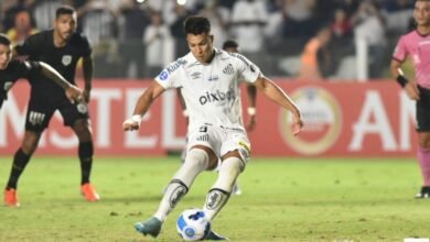 Santos empata com Banfield e conta com a sorte para se classificar na Sul-Americana