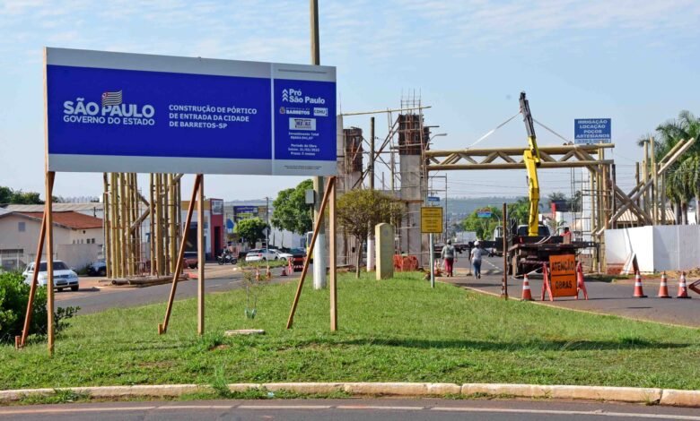 Obras causam interdição e desvio de tráfego