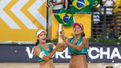 Duda e Ana Patrícia são campeãs mundiais de vôlei de praia