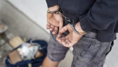 Jovem é surpreendido pela polícia e preso novamente por tráfico de drogas