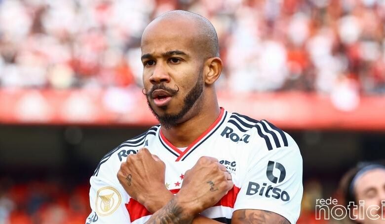 São Paulo bate o América-MG e chega na terceira colocação do Brasileirão