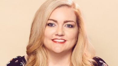 Colleen Hoover: autora que bombou no tiktok e nas vendas da 26° Bienal